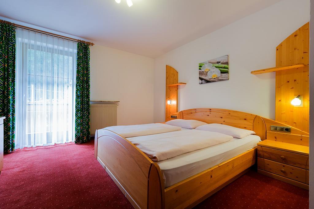 Bed and breakfast Garni Bergland Racines